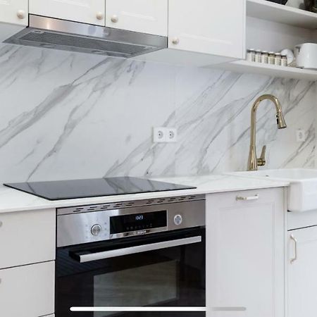 Amazing And New Apartment Five Minutes From Gran Via Madrid Exterior foto
